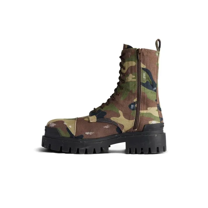 Balenciaga Boots and Derbies Men Men039s Strike 20mm Boot Camo Print In Dark Green Dark Green Balenciaga Boots and Derbies Men Men039s Strike 20mm Boot Camo Print In Dark Green Dark Green