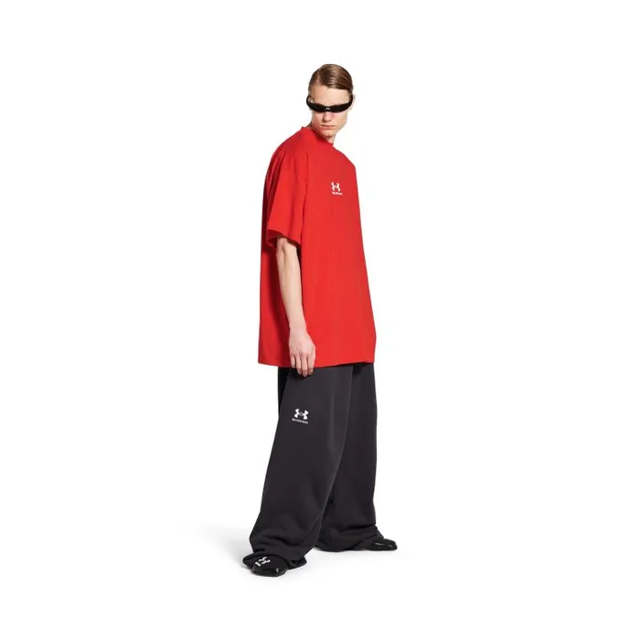 Balenciaga Tshirts Men Men039s Under Armour Tshirt Oversized In Redwhite Redwhite Balenciaga Tshirts Men Men039s Under Armour Tshirt Oversized In Redwhite Redwhite