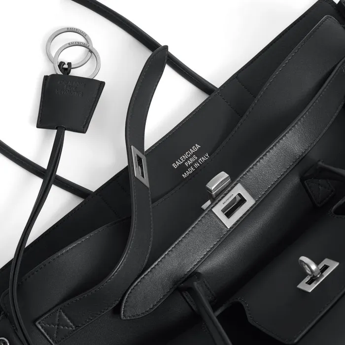 Balenciaga Tote Bags WomenMen Bel Air Medium Carry All Bag In Black Black Balenciaga Tote Bags WomenMen Bel Air Medium Carry All Bag In Black Black