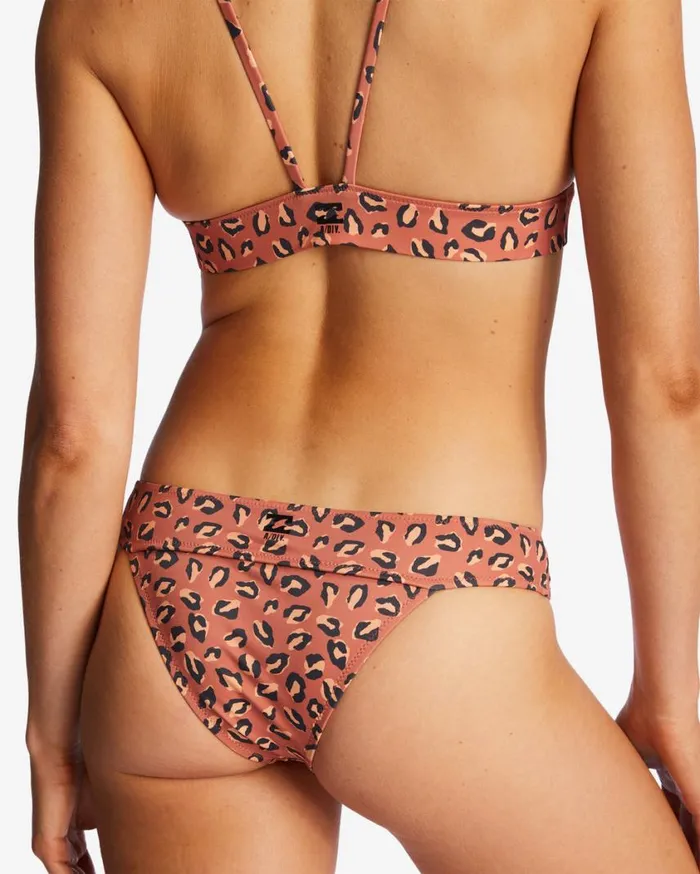 Billabong ADiv Skimpy Bikini Bottoms Kiss The Earth Womens Bikini Bottoms Billabong ADiv Skimpy Bikini Bottoms Kiss The Earth Womens Bikini Bottoms