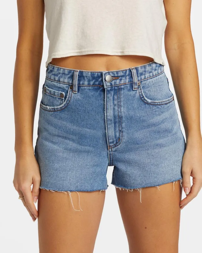 Billabong High Tides Denim Shorts Medium Surf Spray Womens Shorts Billabong High Tides Denim Shorts Medium Surf Spray Womens Shorts