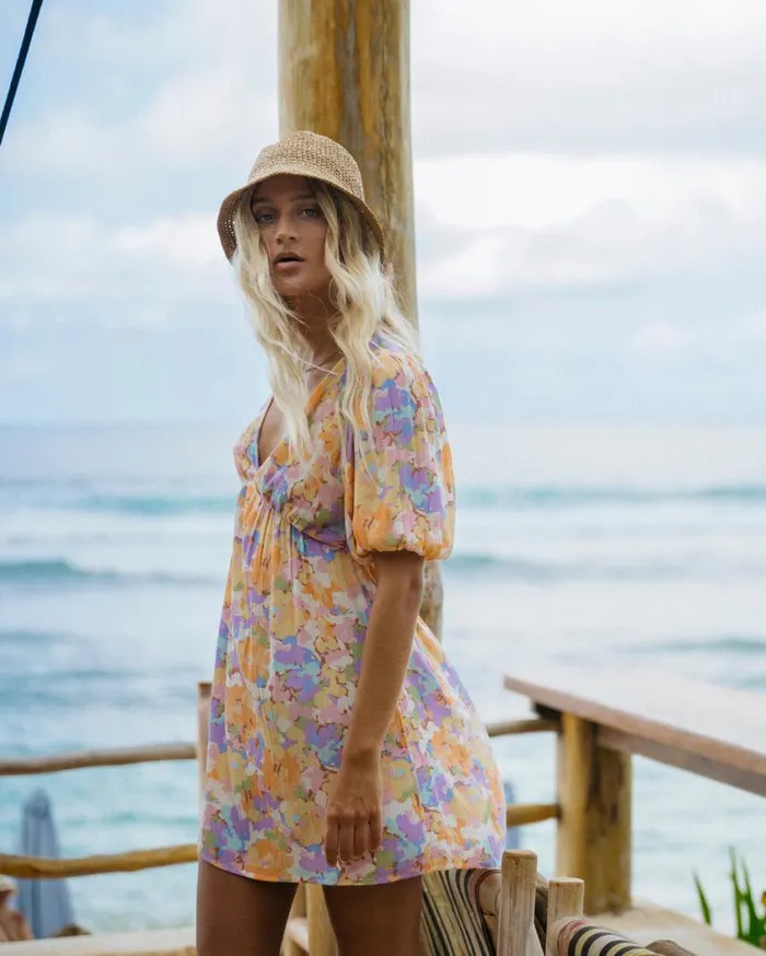 Billabong Holiday Hat Bucket Hat Whiskey Womens Hats and Beanies