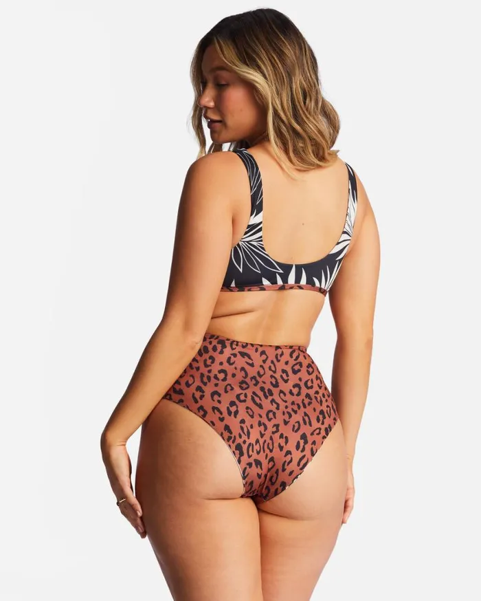 Billabong Spotted In Paradise Hi Retro Reversible High Leg Bikini Bottoms Multi Womens Bikinis Billabong Spotted In Paradise Hi Retro Reversible High Leg Bikini Bottoms Multi Womens Bikinis
