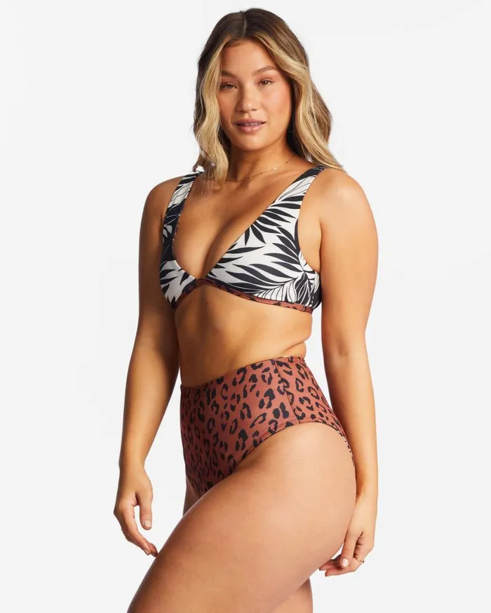 Billabong Spotted In Paradise Hi Retro Reversible High Leg Bikini Bottoms Multi Womens Bikinis Billabong Spotted In Paradise Hi Retro Reversible High Leg Bikini Bottoms Multi Womens Bikinis