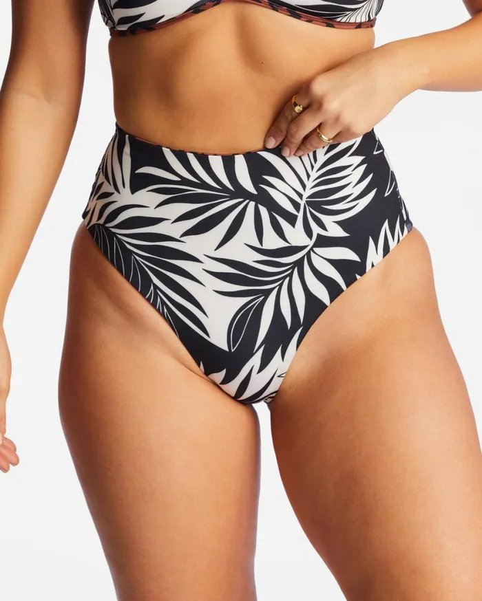 Billabong Spotted In Paradise Hi Retro Reversible High Leg Bikini Bottoms Multi Womens Bikinis Billabong Spotted In Paradise Hi Retro Reversible High Leg Bikini Bottoms Multi Womens Bikinis