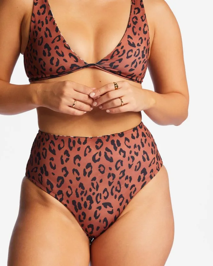 Billabong Spotted In Paradise Hi Retro Reversible High Leg Bikini Bottoms Multi Womens Bikinis Billabong Spotted In Paradise Hi Retro Reversible High Leg Bikini Bottoms Multi Womens Bikinis