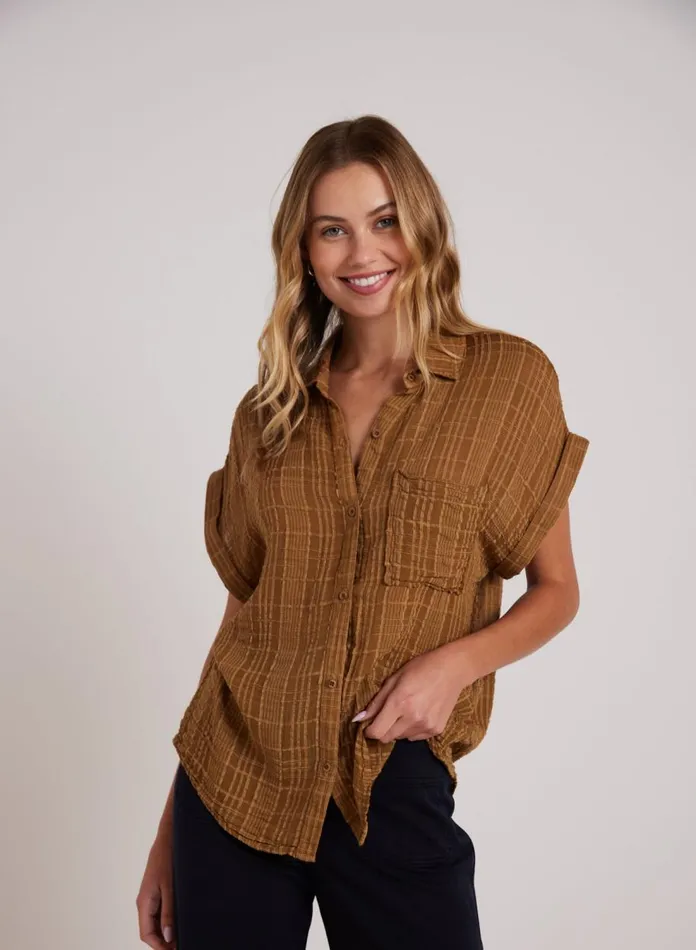 Button Down Women Bella Dahl Short Sleeve Pocket Button Down 8211 Topaz Gold
