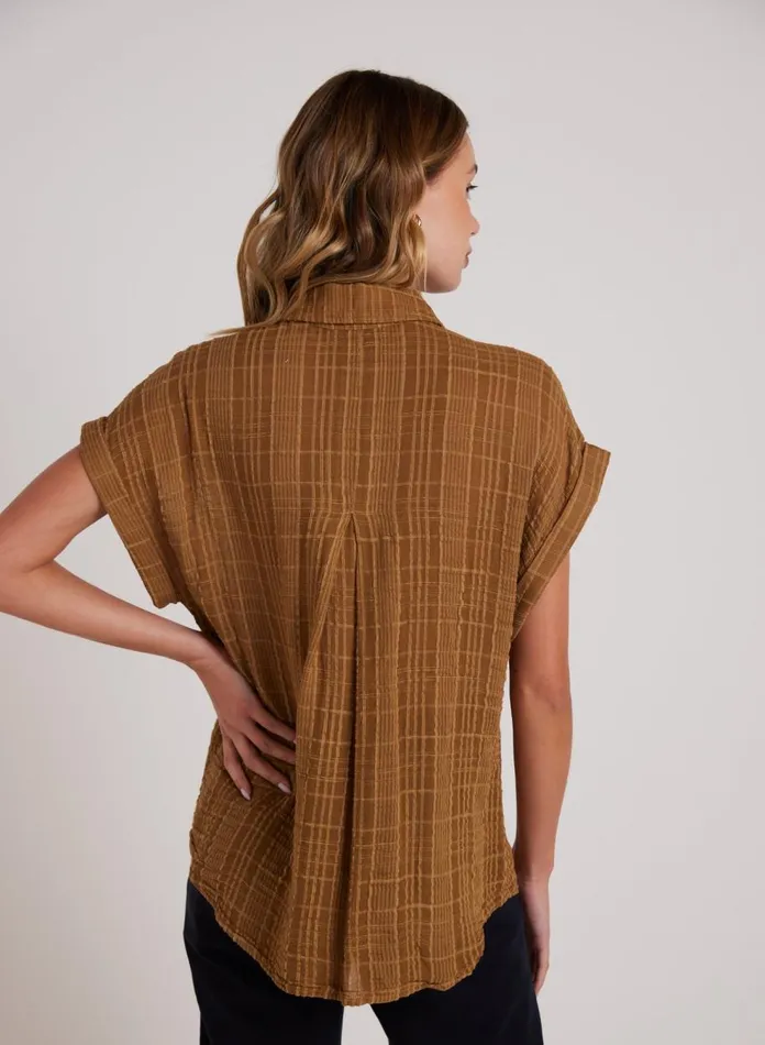 Button Down Women Bella Dahl Short Sleeve Pocket Button Down 8211 Topaz Gold Button Down Women Bella Dahl Short Sleeve Pocket Button Down 8211 Topaz Gold