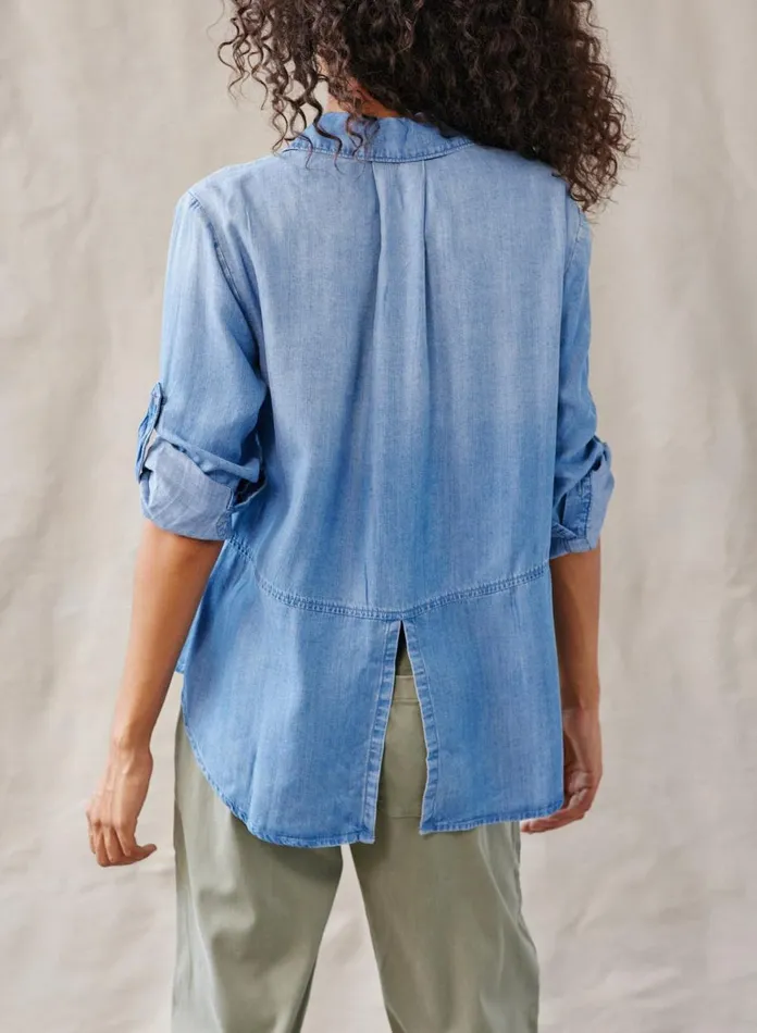 Button Down Women Bella Dahl Split Back Button Down 8211 Medium Ombre Wash Button Down Women Bella Dahl Split Back Button Down 8211 Medium Ombre Wash