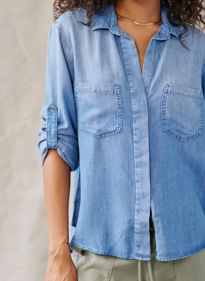 Button Down Women Bella Dahl Split Back Button Down 8211 Medium Ombre Wash Button Down Women Bella Dahl Split Back Button Down 8211 Medium Ombre Wash