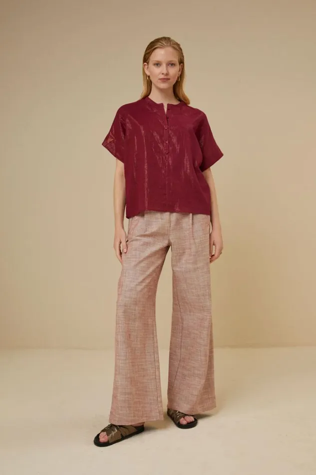 ByBar Blouses Vrouwelijk Bo Metallic Blouse Grenache ByBar Blouses Vrouwelijk Bo Metallic Blouse Grenache