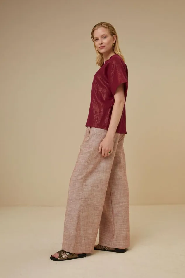 ByBar Blouses Vrouwelijk Bo Metallic Blouse Grenache ByBar Blouses Vrouwelijk Bo Metallic Blouse Grenache