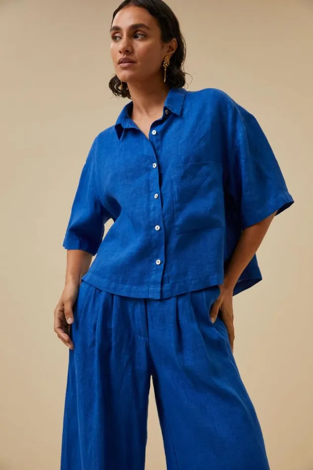 ByBar Blouses Vrouwelijk Cris Linen Blouse Kingsblue ByBar Blouses Vrouwelijk Cris Linen Blouse Kingsblue
