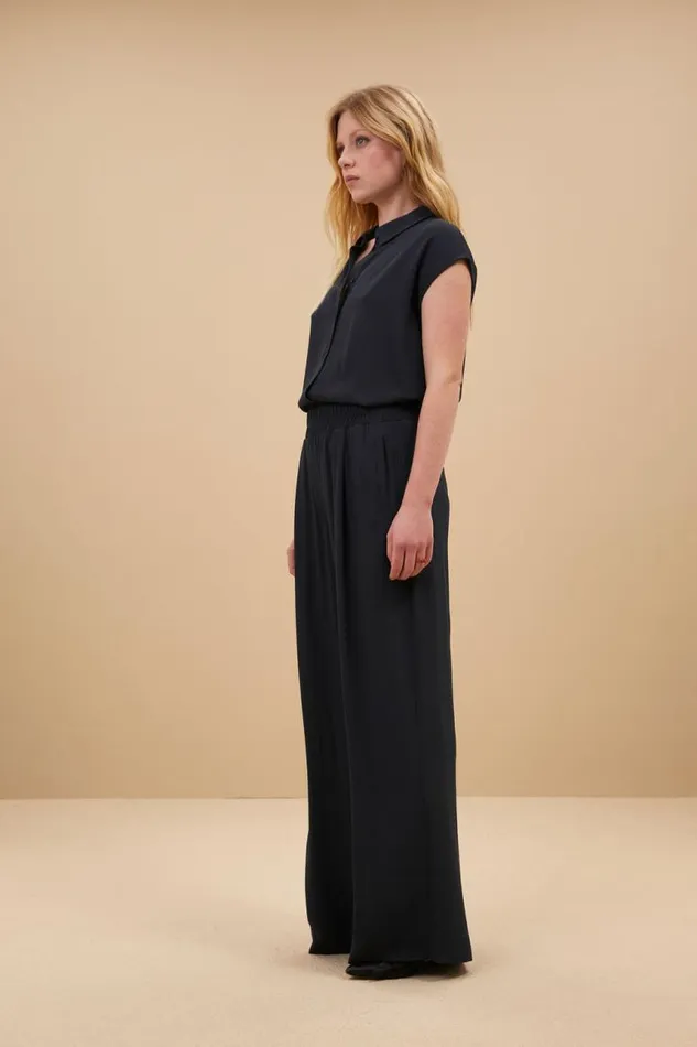 ByBar Blouses Vrouwelijk Kiek Viscose Top Graphite ByBar Blouses Vrouwelijk Kiek Viscose Top Graphite