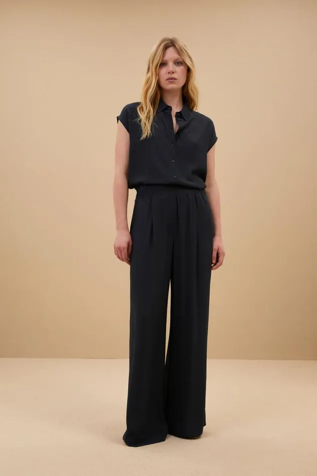 ByBar Blouses Vrouwelijk Kiek Viscose Top Graphite ByBar Blouses Vrouwelijk Kiek Viscose Top Graphite