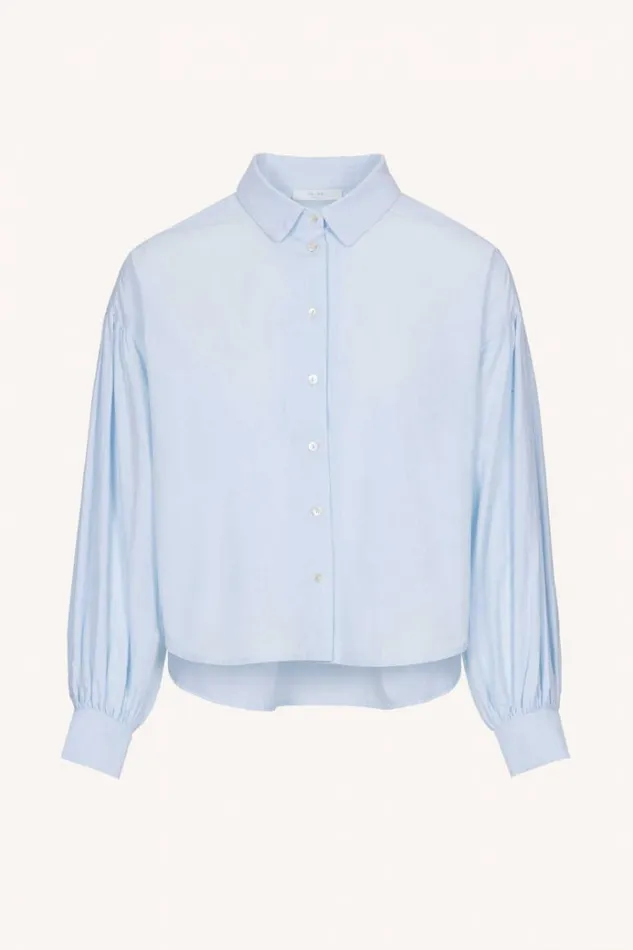 ByBar Blouses Vrouwelijk Sarah Short Chambray Blouse Light Blue ByBar Blouses Vrouwelijk Sarah Short Chambray Blouse Light Blue