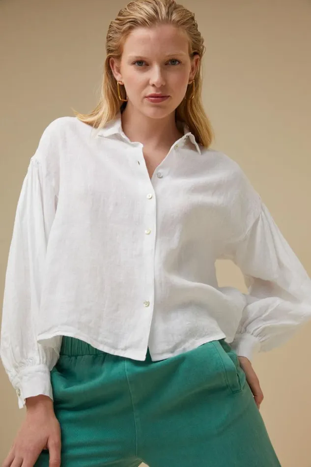 ByBar Blouses Vrouwelijk Sarah Short Linen Blouse Bright White ByBar Blouses Vrouwelijk Sarah Short Linen Blouse Bright White