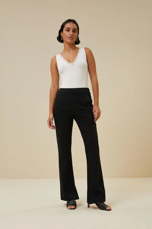 ByBar Tops and Shirts Vrouwelijk Lace Singlet Off White