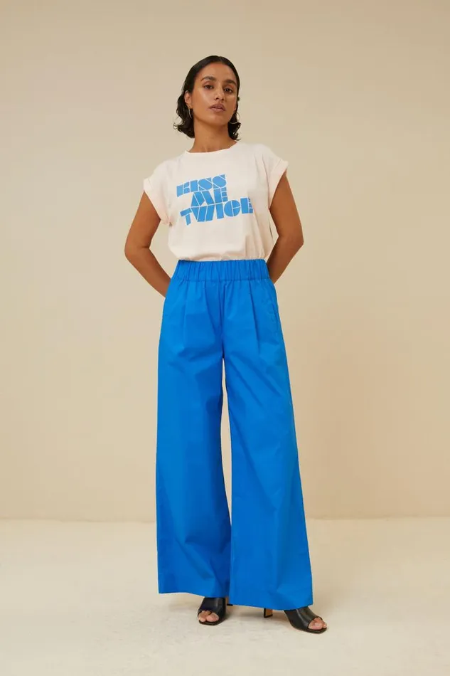 ByBar Tops and Shirts Vrouwelijk Thelma Kiss Top Fresh Rose ByBar Tops and Shirts Vrouwelijk Thelma Kiss Top Fresh Rose