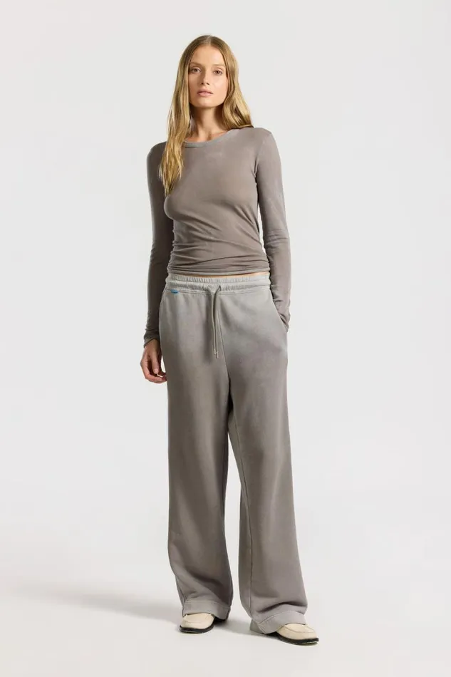 COTTON CITIZEN Boston Trouser Vintage Cement Women Sweatpants COTTON CITIZEN Boston Trouser Vintage Cement Women Sweatpants