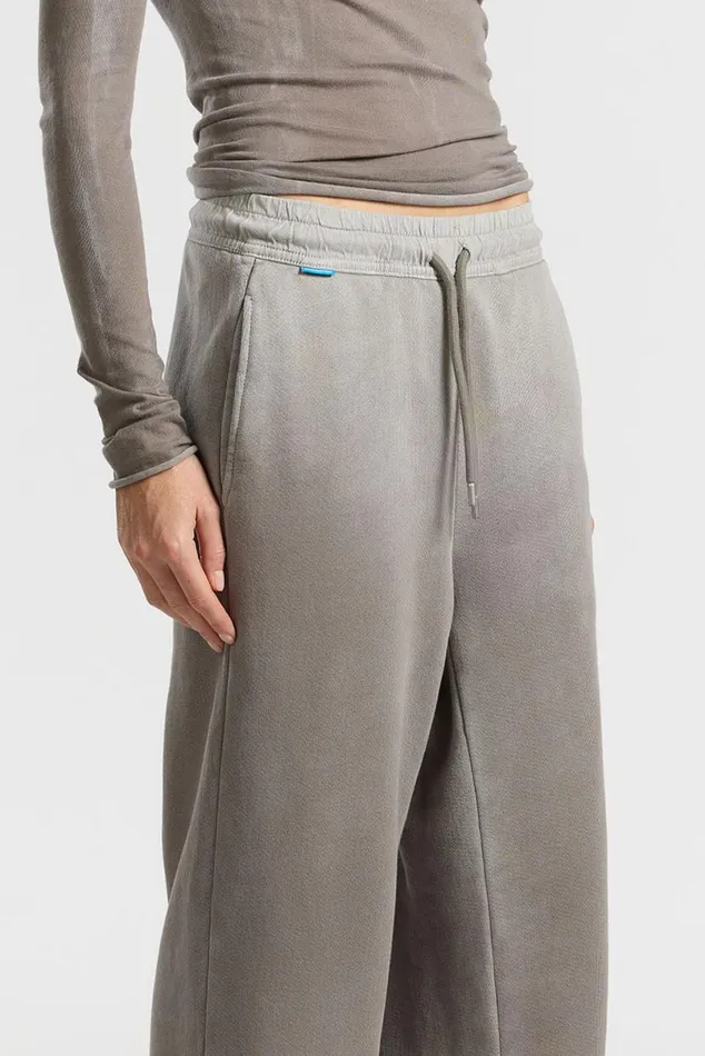COTTON CITIZEN Boston Trouser Vintage Cement Women Sweatpants COTTON CITIZEN Boston Trouser Vintage Cement Women Sweatpants
