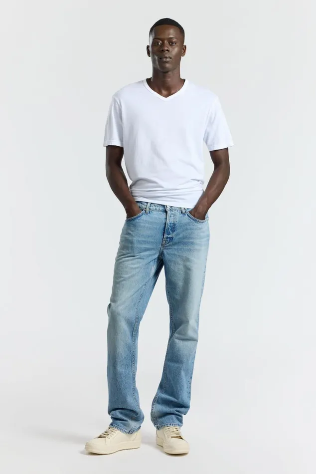 COTTON CITIZEN Classic VNeck Tee White Men Tees COTTON CITIZEN Classic VNeck Tee White Men Tees