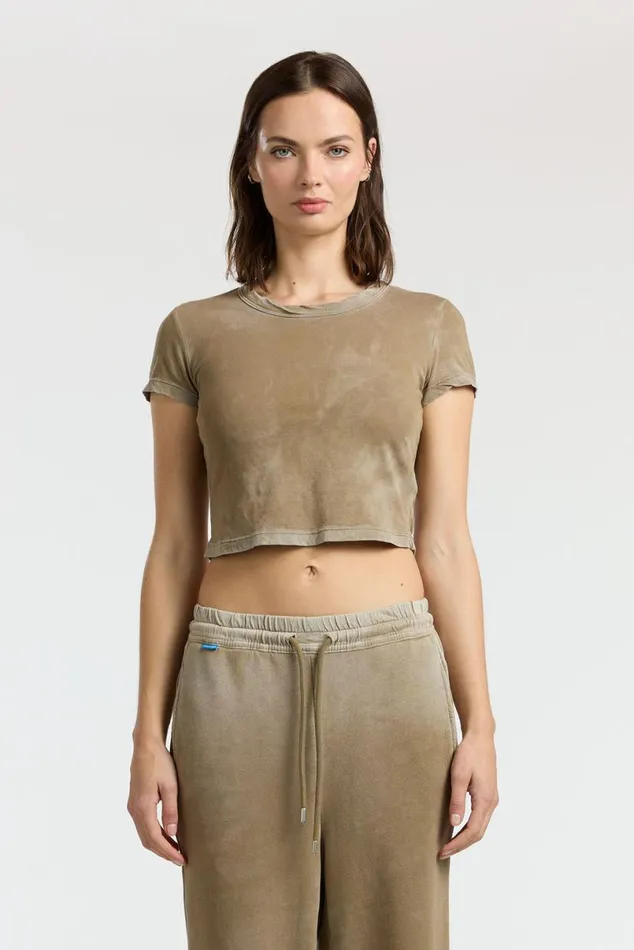 COTTON CITIZEN Standard Baby Tee Vintage Chai Women Tees
