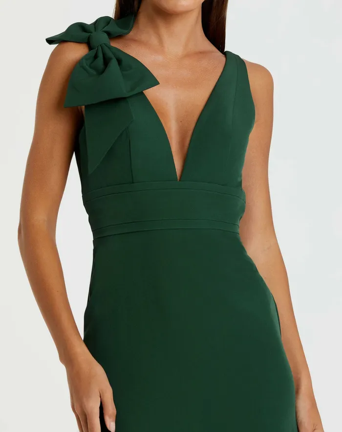 Dark Green Sleeveless V Neck Bow Detail Mermaid Gown Emerald Evening Gowns Mac Duggal Women