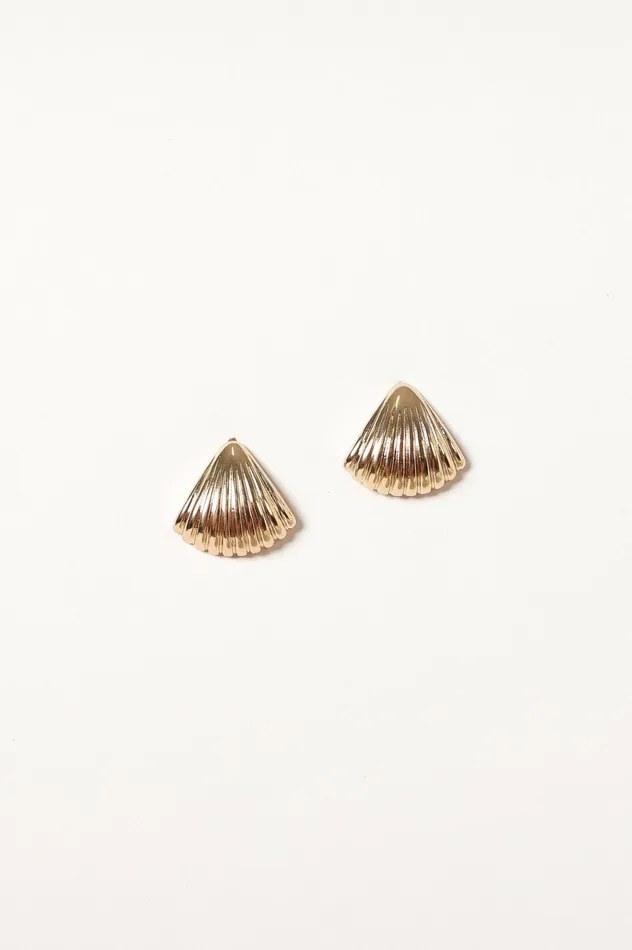 Earrings Petal and Pup Women Shell Shaped Earrings Gold