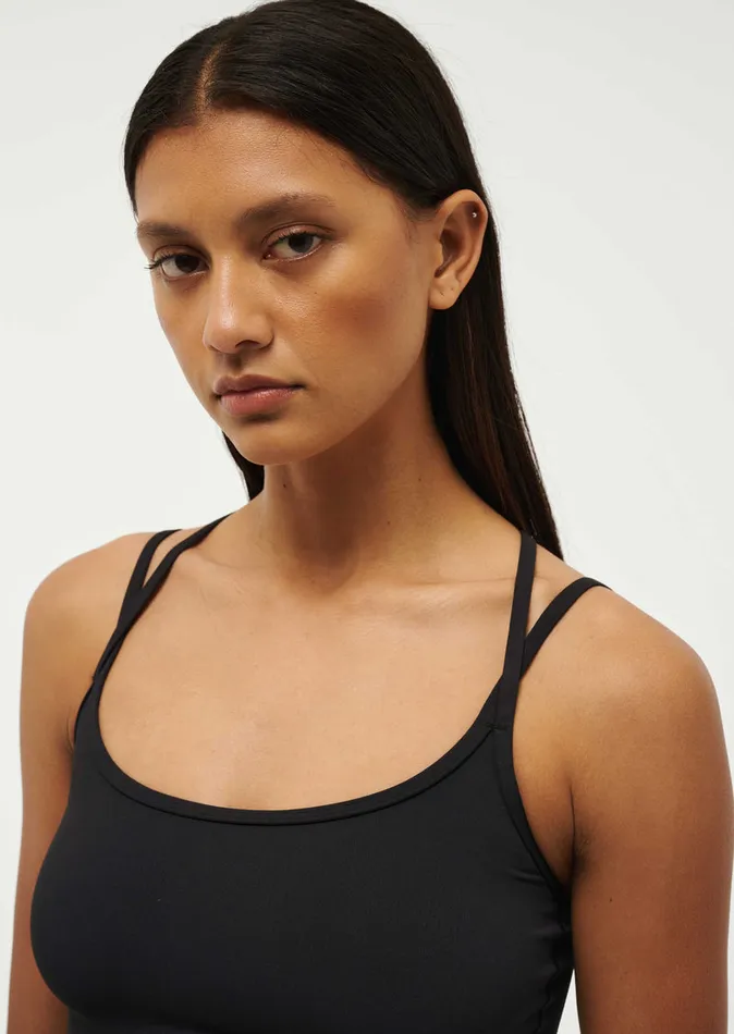 FOUNDATION TANK IN BLACK Baseline PE Nation Women