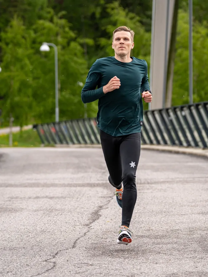 Ikoni 20 Running Shoes Men Karhu Running Shoes