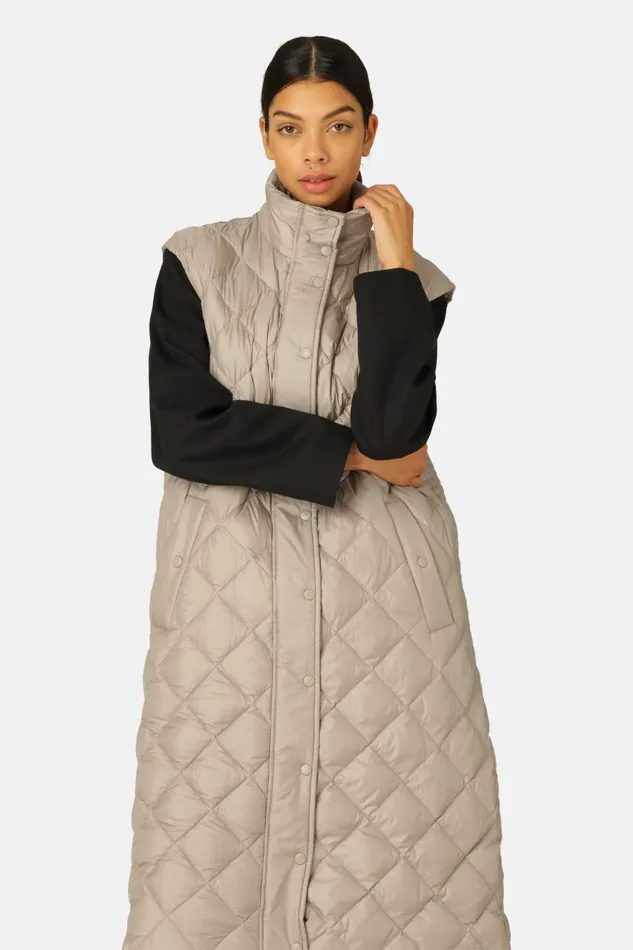 Ilse Jacobsen Long Down Vest 8211 Cobblestone Women Jackets And Coats Ilse Jacobsen Long Down Vest 8211 Cobblestone Women Jackets And Coats