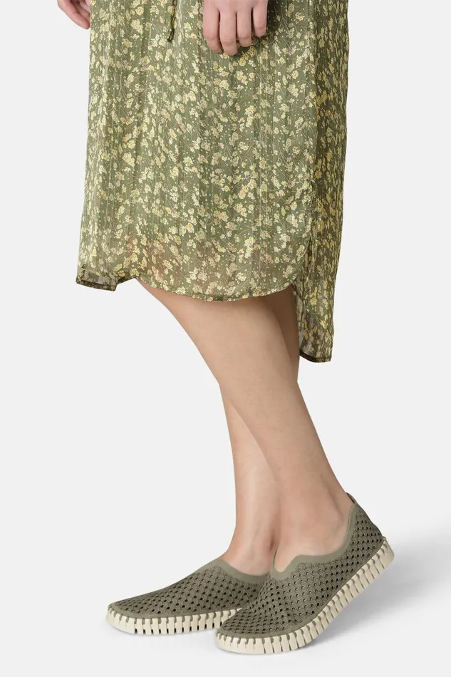 Ilse Jacobsen Tulip SlipIn 8211 Army Women Tulip Flats Ilse Jacobsen Tulip SlipIn 8211 Army Women Tulip Flats