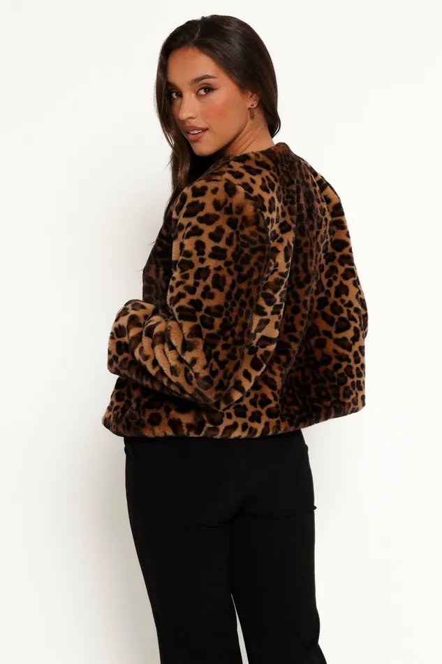 Jackets and Coats Women Petal and Pup Cassia Faux Fur Leopard Crop Jacket Leopard