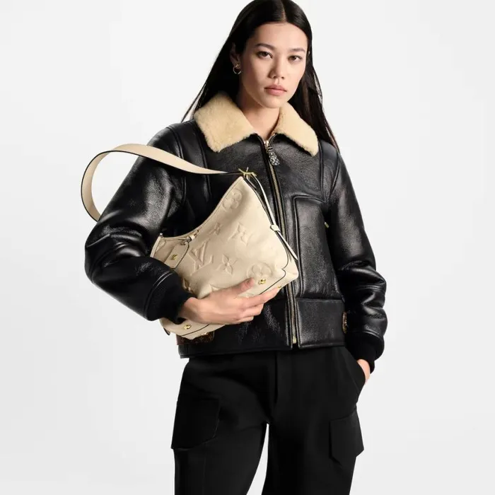 Louis Vuitton Crme Beige M46293 CarryAll PM 8211 Louis Vuitton Handbag Store Women Louis Vuitton CarryAll Bag