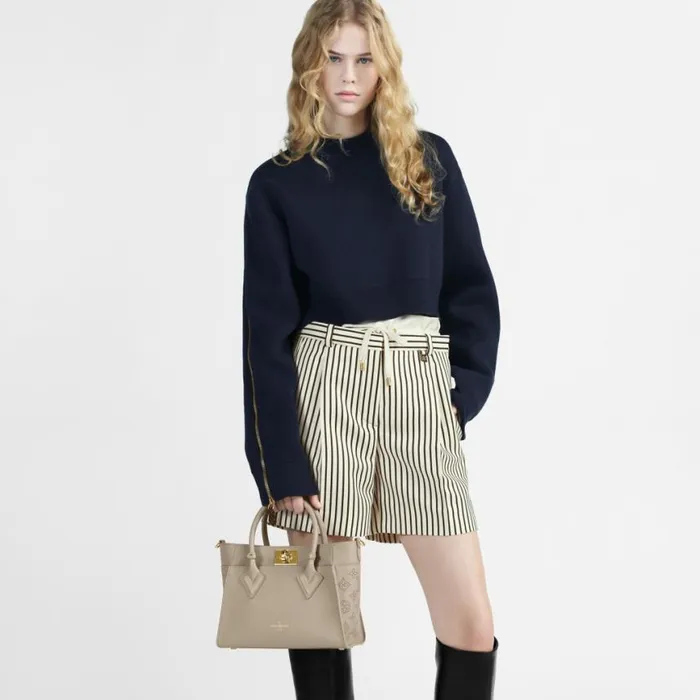 Louis Vuitton M20600 On My Side PM Galet Beige 8211 Louis Vuitton Handbag Store Women Louis Vuitton Shoulder and Totes Louis Vuitton M20600 On My Side PM Galet Beige 8211 Louis Vuitton Handbag Store Women Louis Vuitton Shoulder and Totes