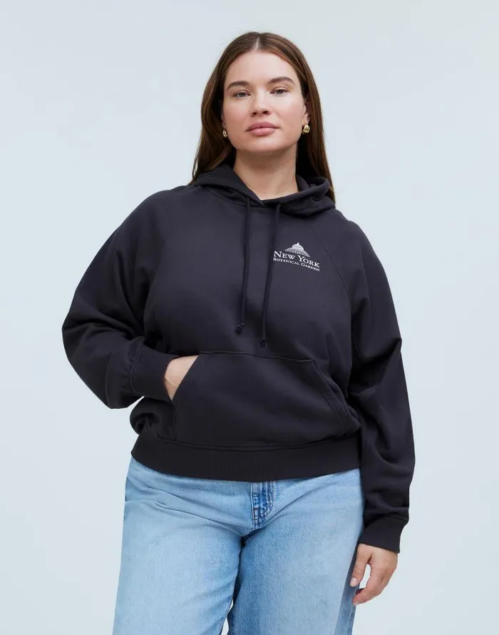 Loungewear Women Madewell Plus Madewell X NYBG Graphic Terry Relaxed RaglanSleeve Sweatshirt Black Coal Loungewear Women Madewell Plus Madewell X NYBG Graphic Terry Relaxed RaglanSleeve Sweatshirt Black Coal