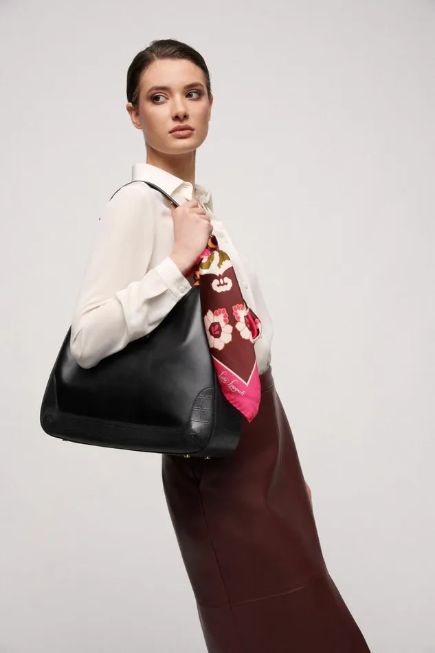 Luisa Spagnoli Scarves And Foulards Women Reclam Luisa Spagnoli Scarves And Foulards Women Reclam