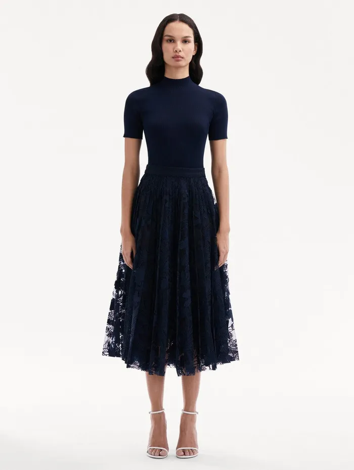 Marbled Carnation Guipure Pleated Skirt Navy Women Oscar De La Renta Pants and Skirts Marbled Carnation Guipure Pleated Skirt Navy Women Oscar De La Renta Pants and Skirts