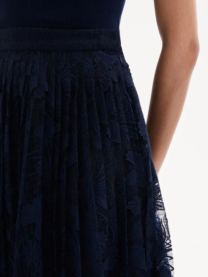 Marbled Carnation Guipure Pleated Skirt Navy Women Oscar De La Renta Pants and Skirts Marbled Carnation Guipure Pleated Skirt Navy Women Oscar De La Renta Pants and Skirts