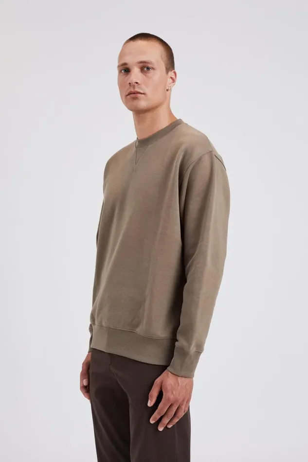 Men Norse Standard Sweatshirt Sediment Green Norse Projects Sweatshirts