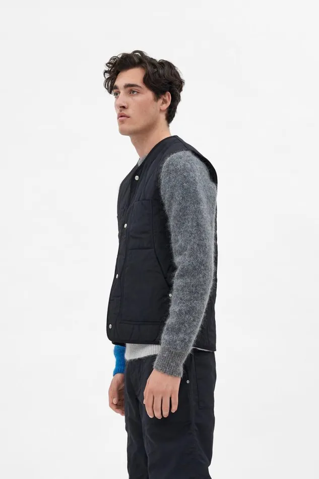 Men Peter Waxed Nylon Insulated Vest Black Norse Projects Outerwear
