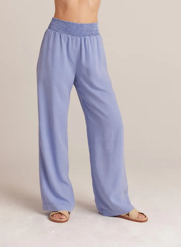 Pants Women Bella Dahl Smocked Waist Wide Leg 8211 Peri Blue Pants Women Bella Dahl Smocked Waist Wide Leg 8211 Peri Blue