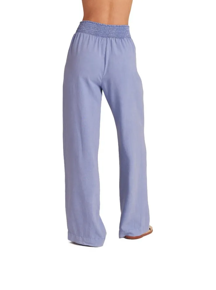 Pants Women Bella Dahl Smocked Waist Wide Leg 8211 Peri Blue Pants Women Bella Dahl Smocked Waist Wide Leg 8211 Peri Blue