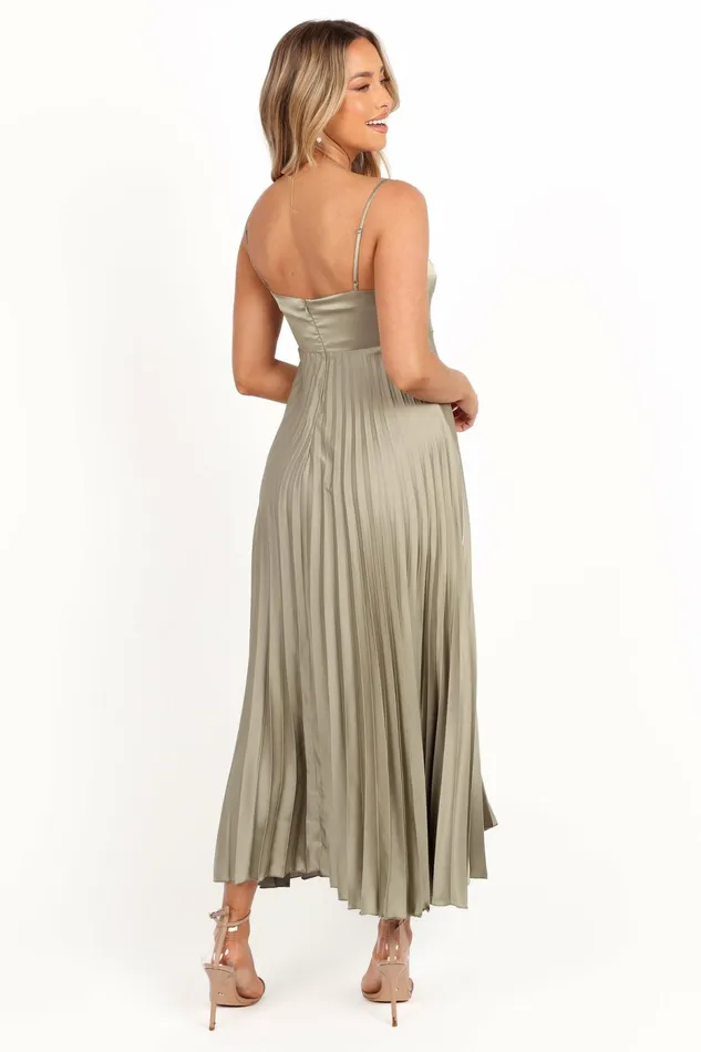 Petal and Pup Fall Dresses Women Keegan Maxi Dress Olive
