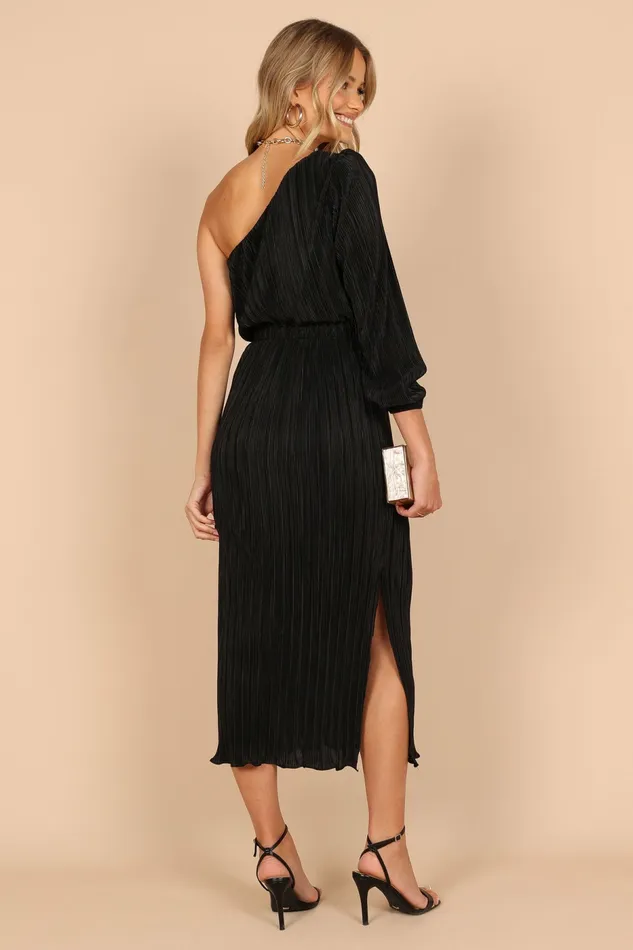 Petal and Pup Pontee One Shoulder Pleated Midi Dress Black Women Long Sleeve Dresses