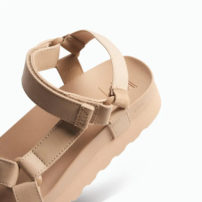 Reef Cushion Rem Hi Oasis Women Sandals Reef Cushion Rem Hi Oasis Women Sandals