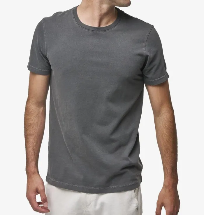 Reef Marte Short Sleeve Tee Pirate Blk Men Shirts and TShirts