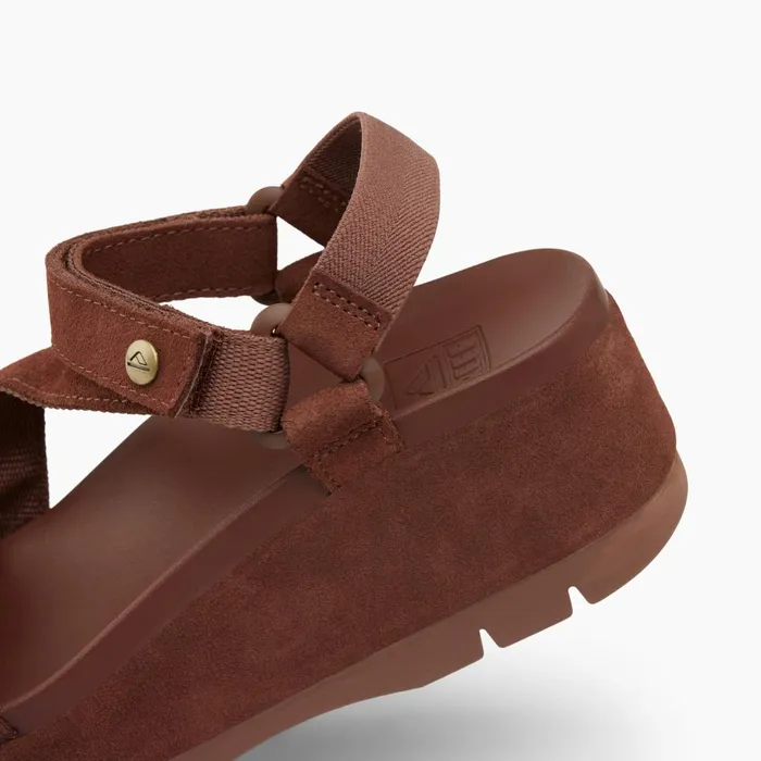 Reef Vista Higher Luna Cappuccino Suede Women Sandals Reef Vista Higher Luna Cappuccino Suede Women Sandals