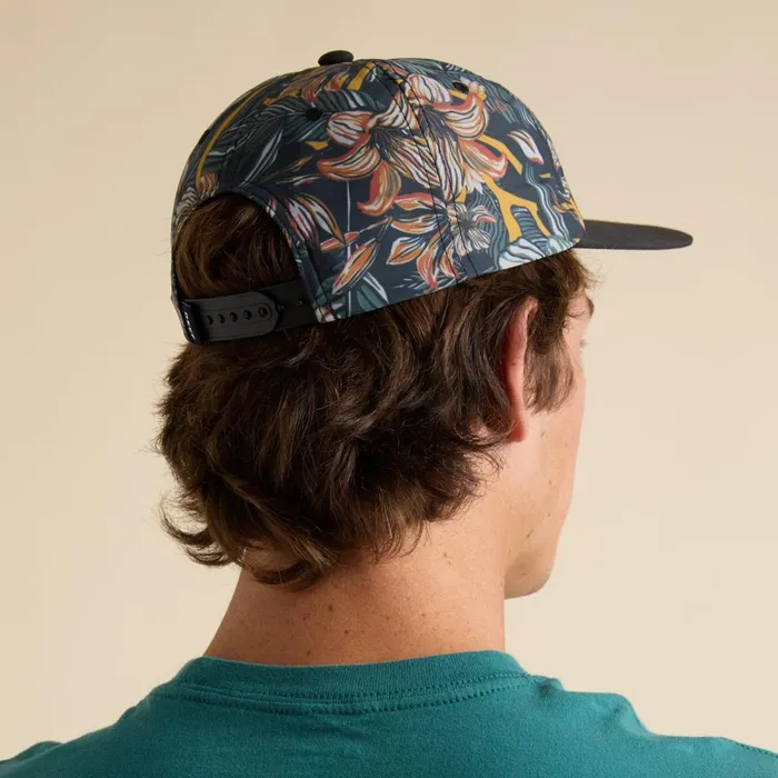 Reef Yama Nylon Canvas Hat Caviar WomenMen Hats and Beanies Reef Yama Nylon Canvas Hat Caviar WomenMen Hats and Beanies